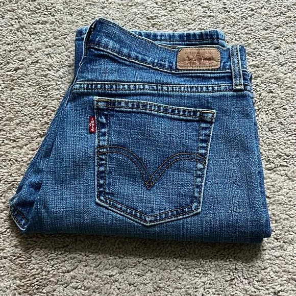 Ladies, Levi 505 jeans - Picture 10 of 10